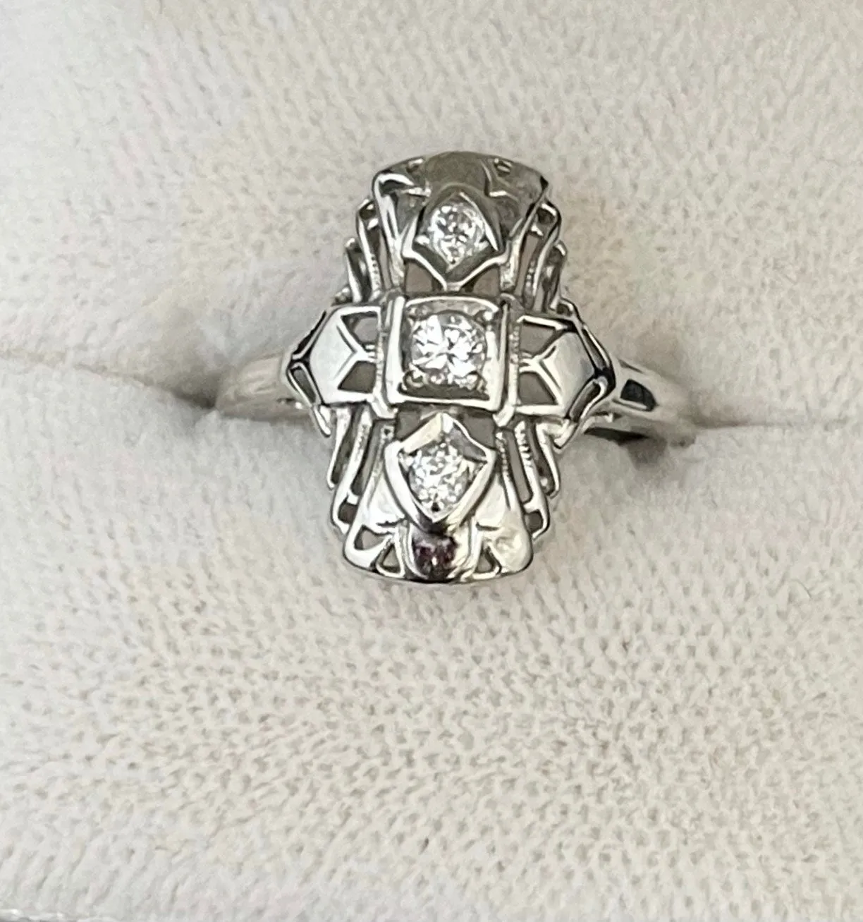 1920s Handmade Victorian-style 18K White Gold Filigree Diamond Ring - $6K APR Value w/CoA!