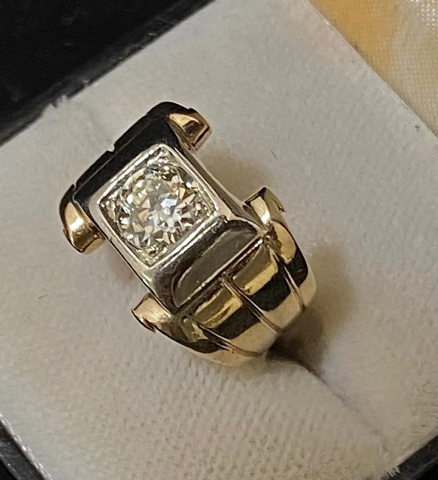 Antique Designer Solid Yellow Gold with Old Mine Diamond Flat-top Ring - $20K Appraisal Value w/CoA}