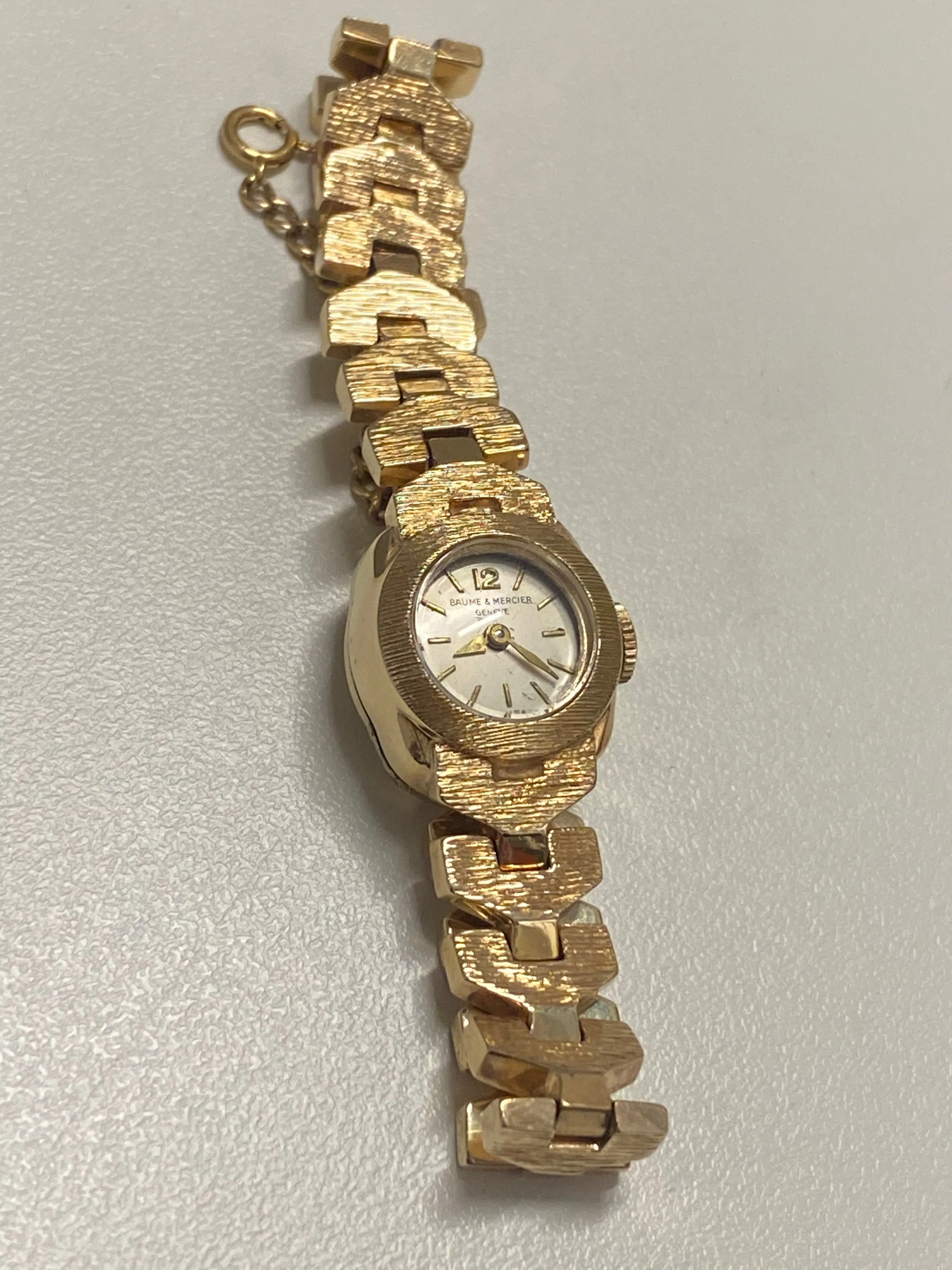 Baume & Mercier Ladies Solid Gold Mint Vintage Watch c. 1940s - $16K APR w/ COA!