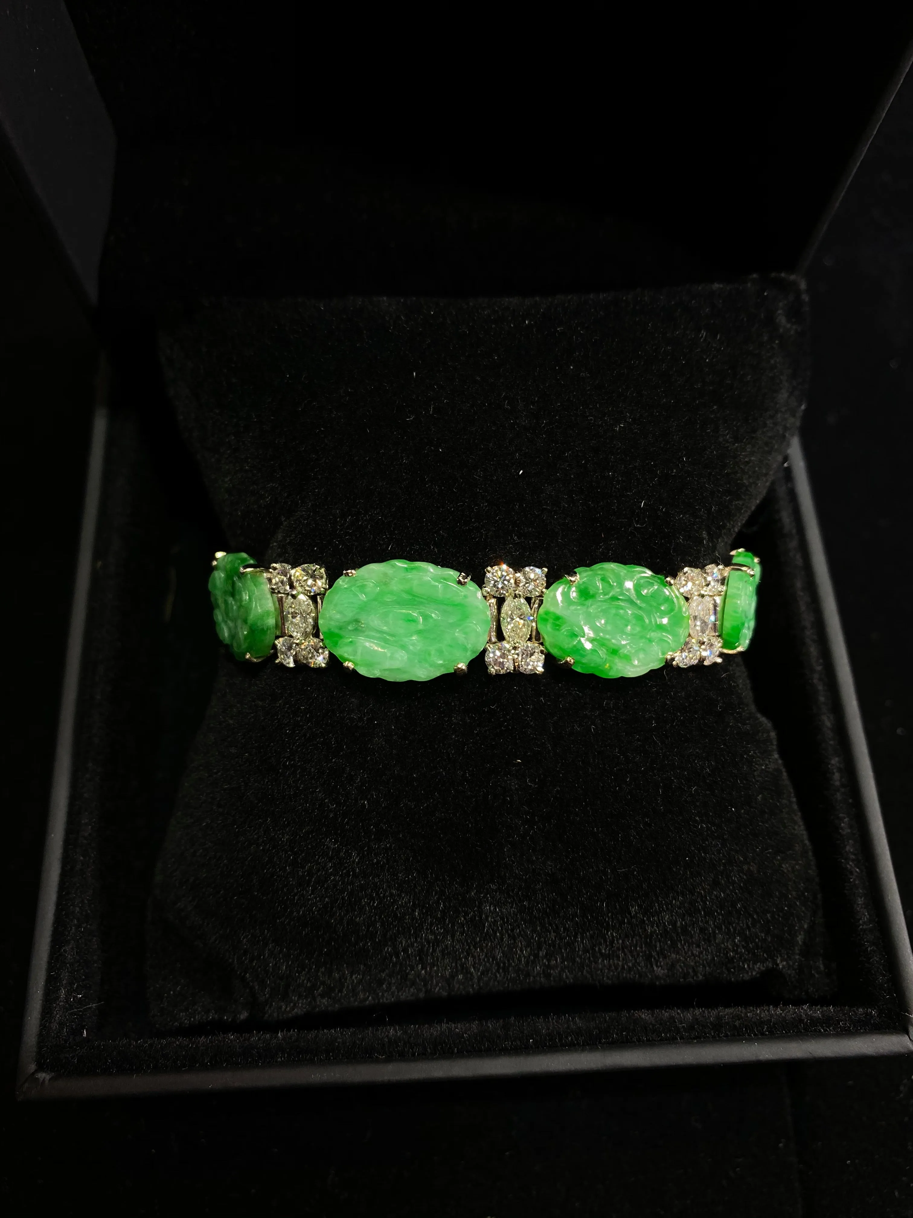Beautiful Unique 14K White Gold Diamond and Jadeite Bracelet - $25K APR Value w/ CoA!