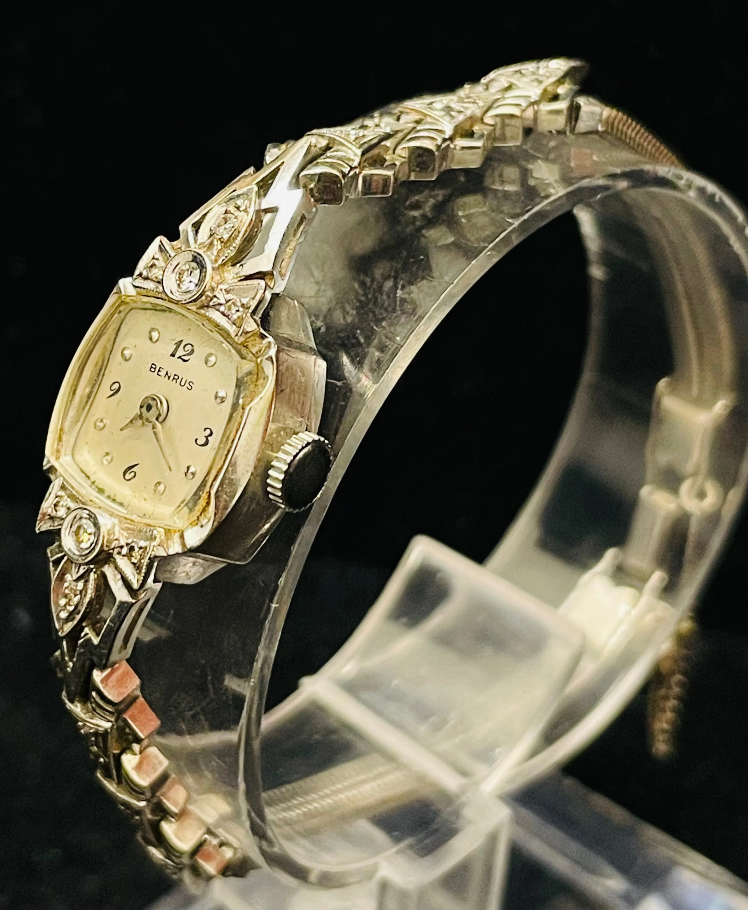 BENRUS 1920'S VINTAGE BEAUTIFUL LADIES SOLID WHITE GOLD WATCH - $10K APR w/ COA!