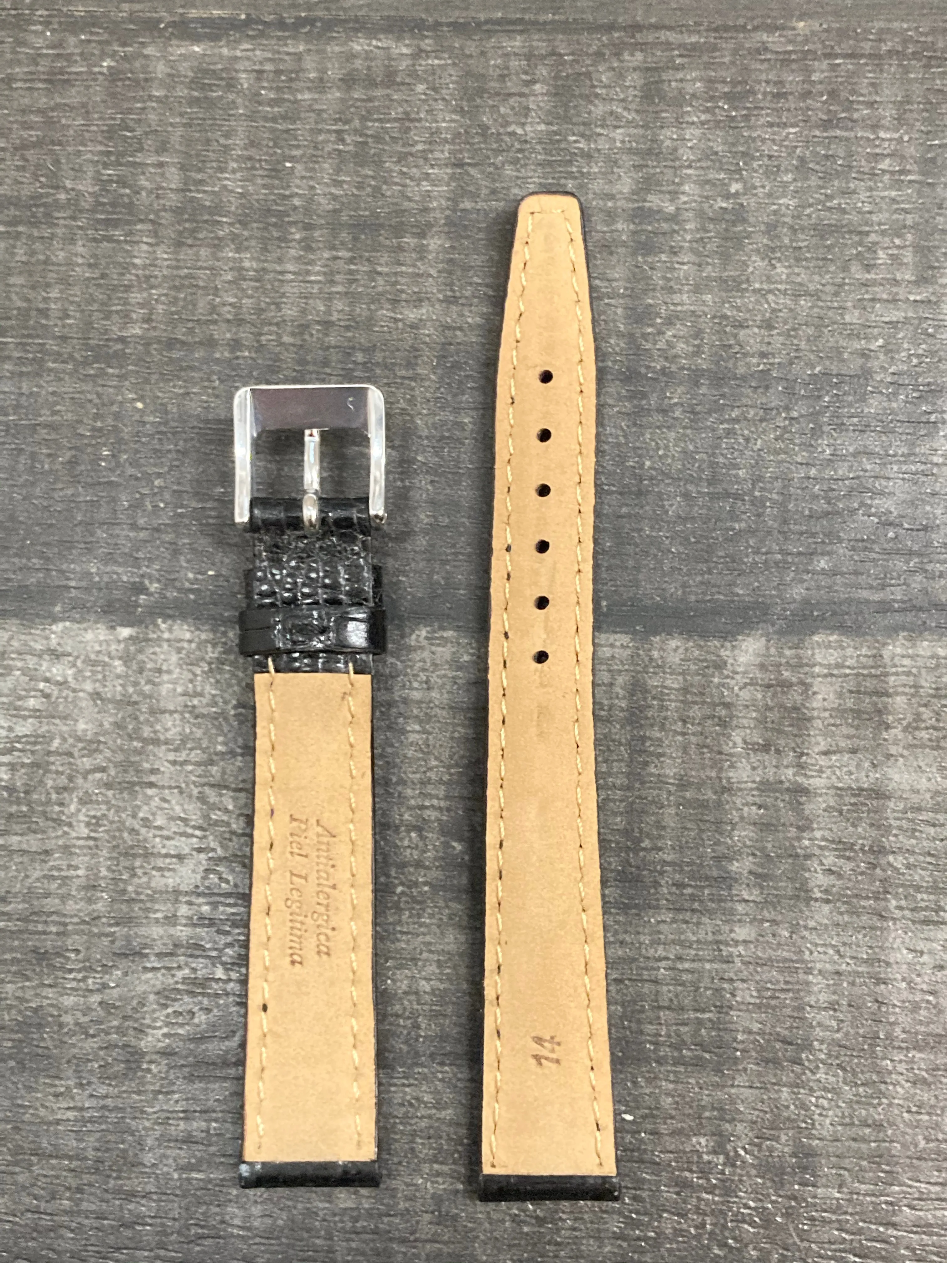 Black Alligator Padded Watch Strap - $450 APR VALUE w/ CoA! ✓