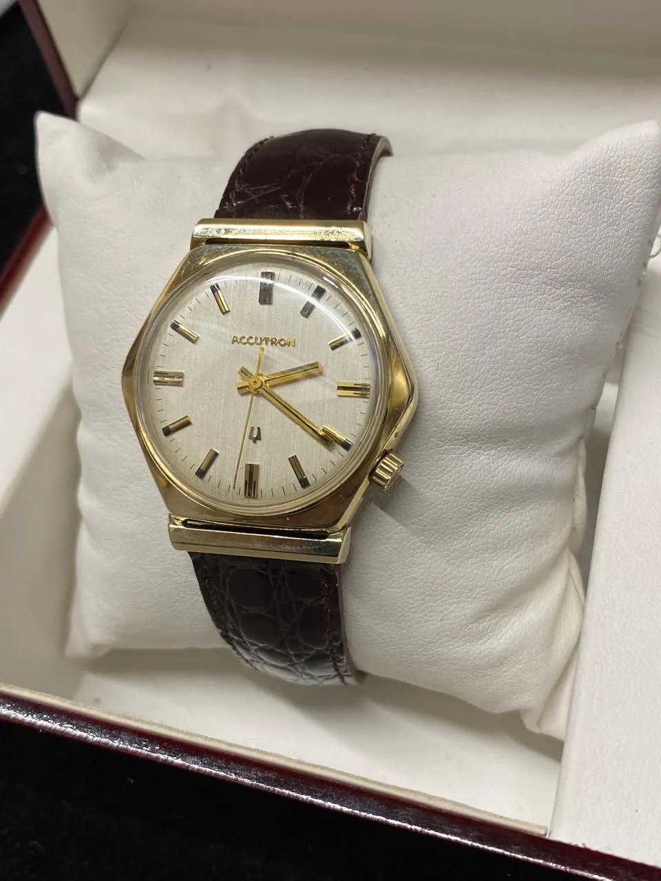 BULOVA Vintage 1950's Men's Unusual Unique Design Wristwatch - $10K APR w/ COA!