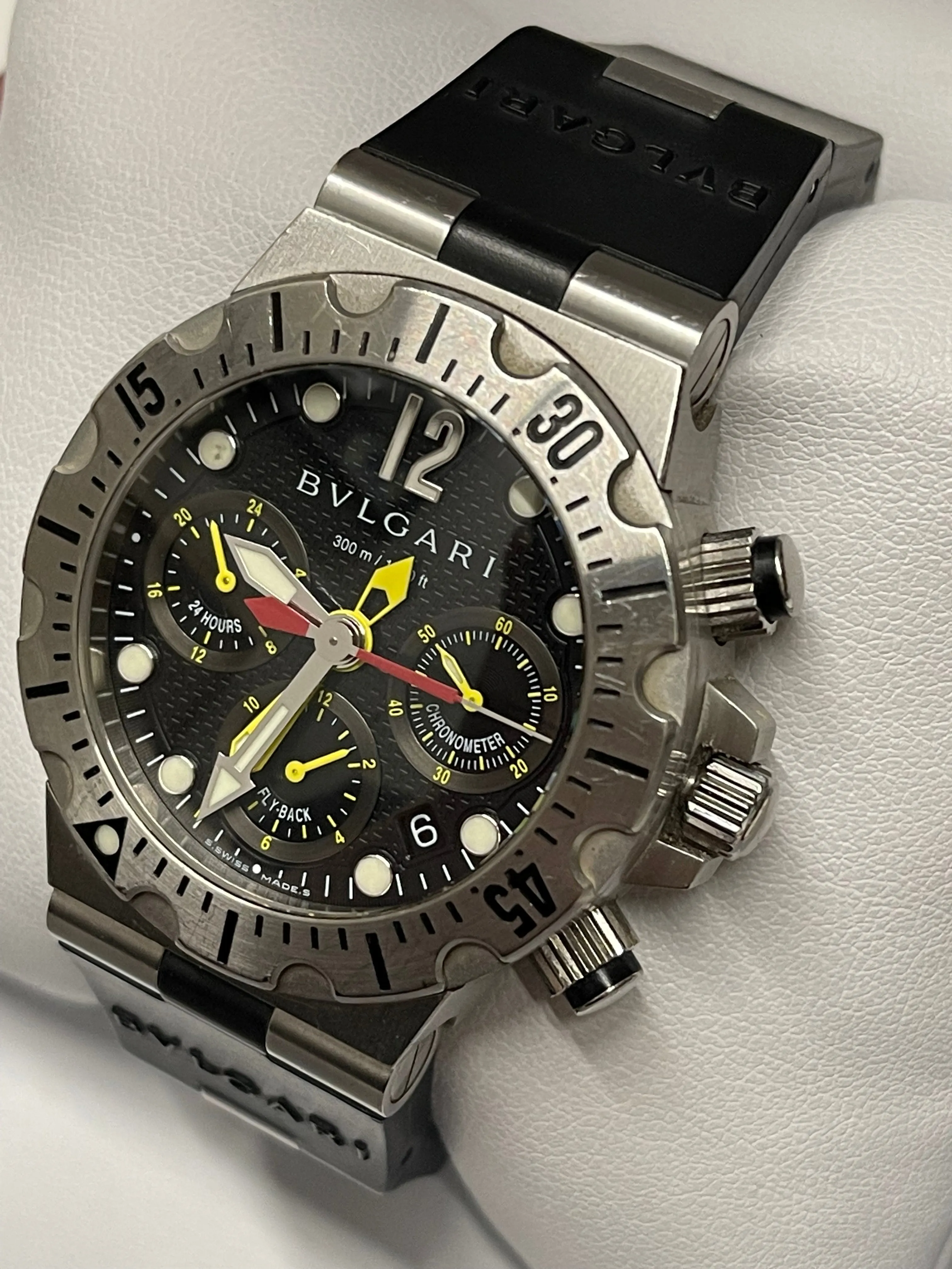 BVLGARI Diagono Scuba SC40S Flyback Chrono Brand New Mens Watch- $16K APR w/ COA