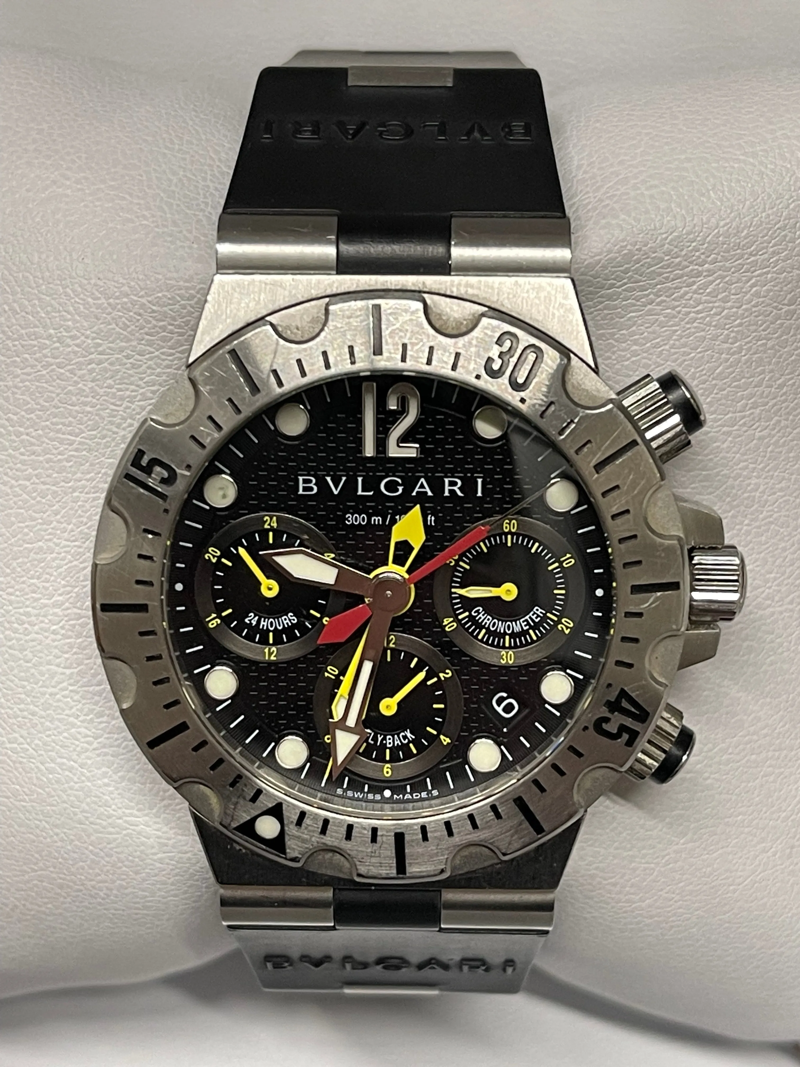 BVLGARI Diagono Scuba SC40S Flyback Chrono Brand New Mens Watch- $16K APR w/ COA
