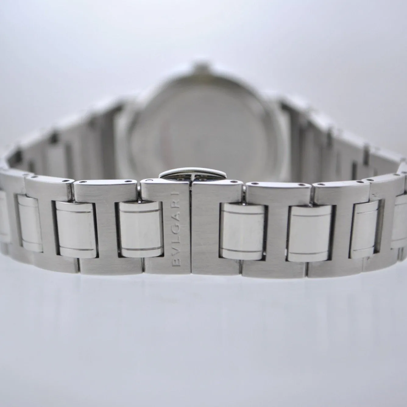 BVLGARI Diagono Women's SS w/ Silver Dial & Date Feature Watch - $8K APR w/ COA!