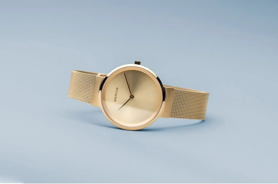 Ladies Classic Yellow Gold w/Milanaese Strap