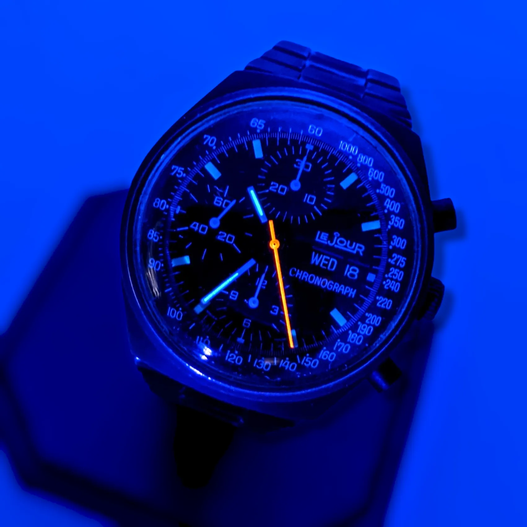 LE JOUR 7000 Chronograph Automatic Watch - Heuer Pasadena / Valjoux 7750