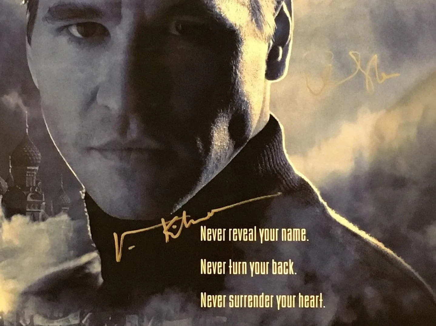 "The Saint" 1997 by Phillip Noice Movie Poster Signed by Val Kilmer and Elizabeth Shue - $2K VALUE